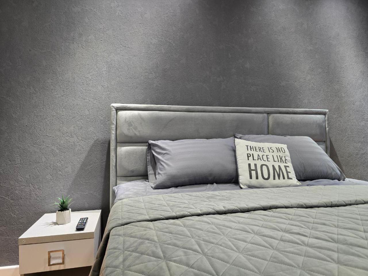 Refugiu Urban Appartement Chişinǎu Buitenkant foto